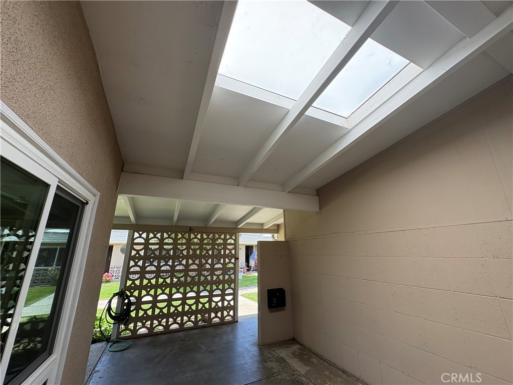 1371 Oakmont Rd. M7-150b Property Photo 5