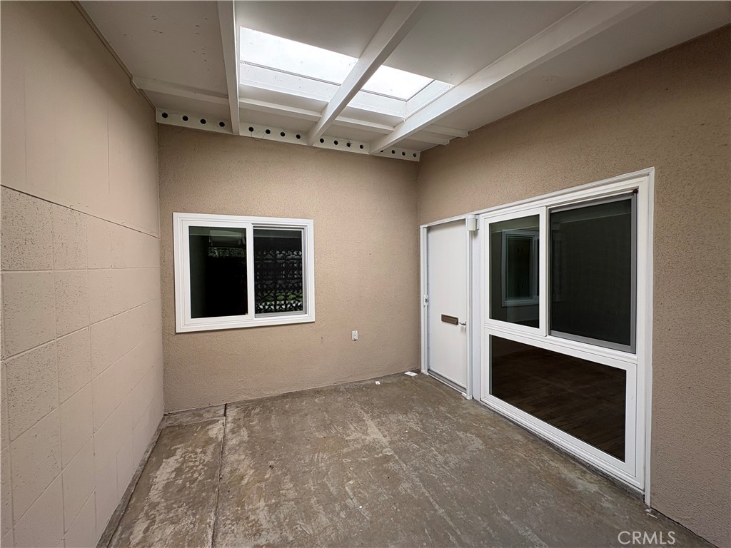 1371 Oakmont Rd. M7-150b Property Photo 6