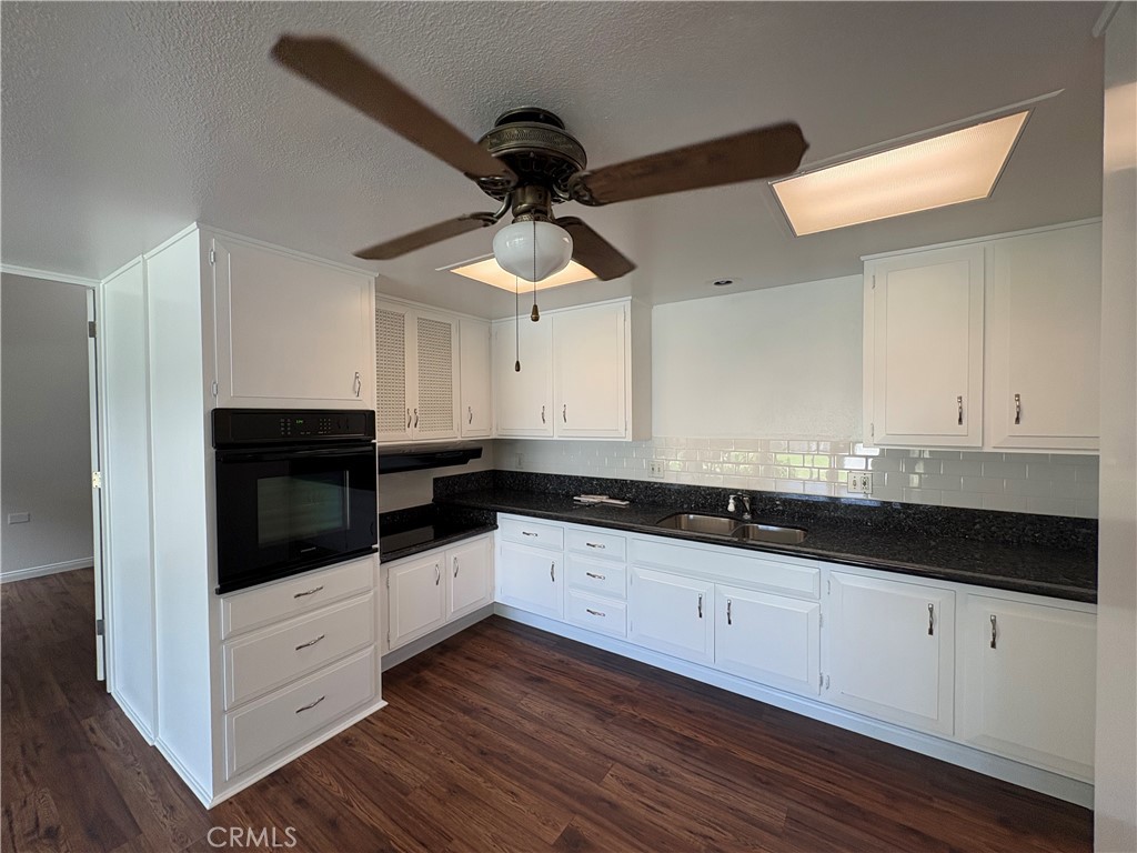 1371 Oakmont Rd. M7-150b Property Photo 12
