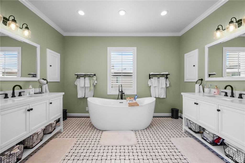 2707 Ashwood Property Photo 41