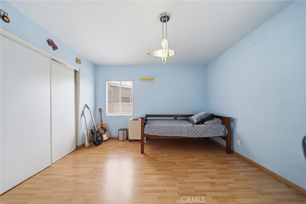 829 S Kenmore Property Photo 22