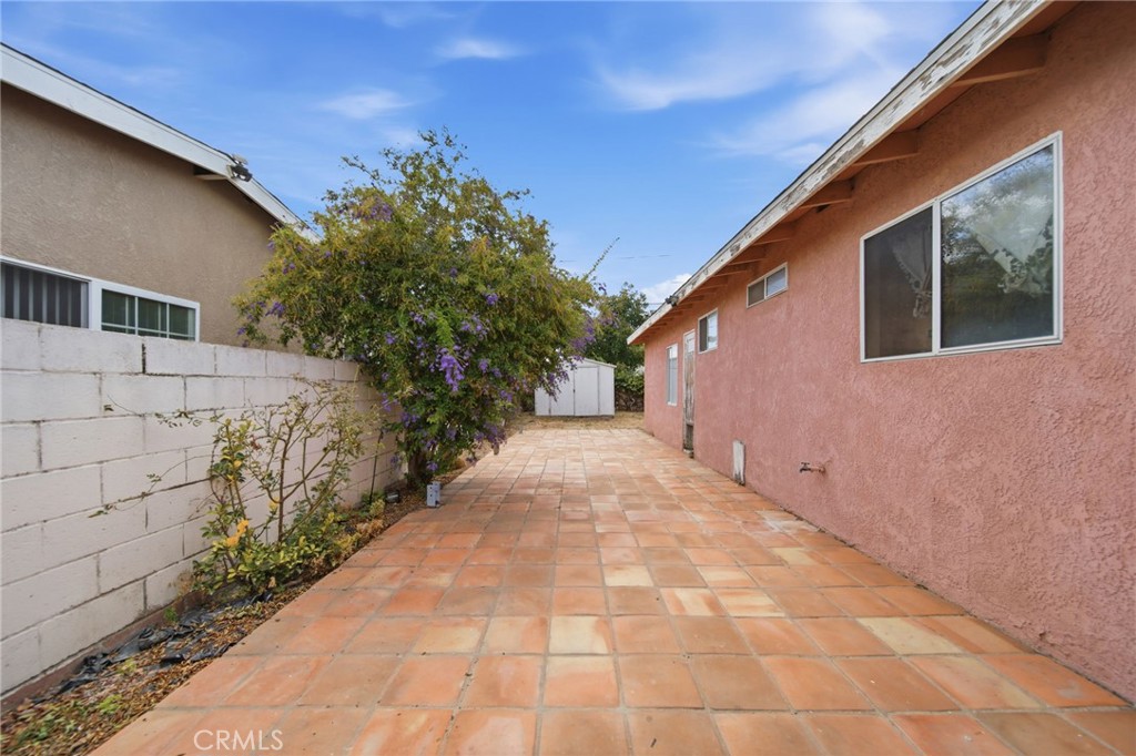 829 S Kenmore Property Photo 26