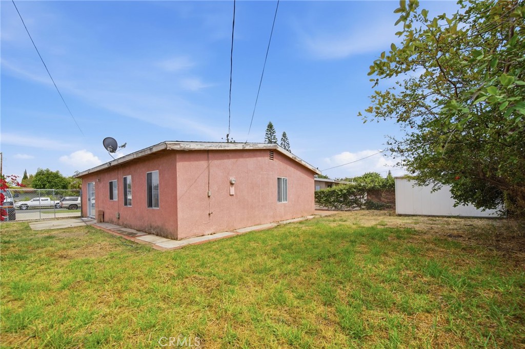 829 S Kenmore Property Photo 29