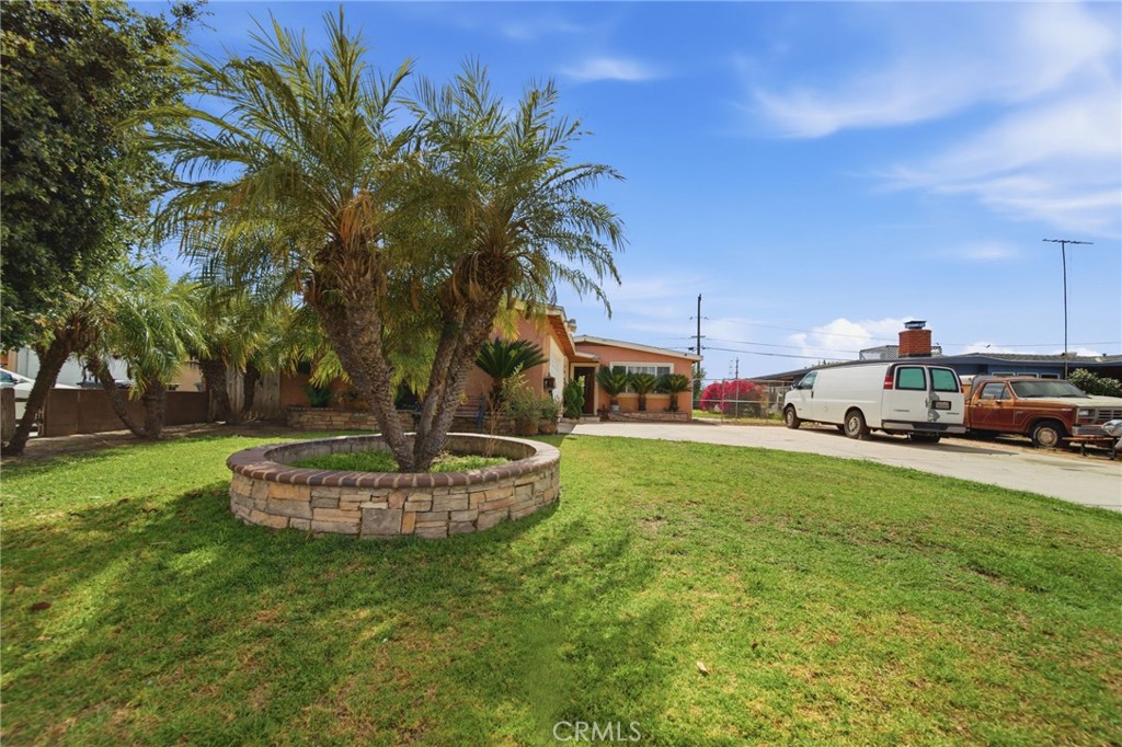 829 S Kenmore Property Photo 35
