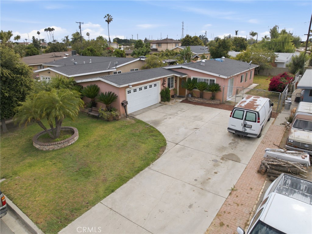 829 S Kenmore Property Photo 45