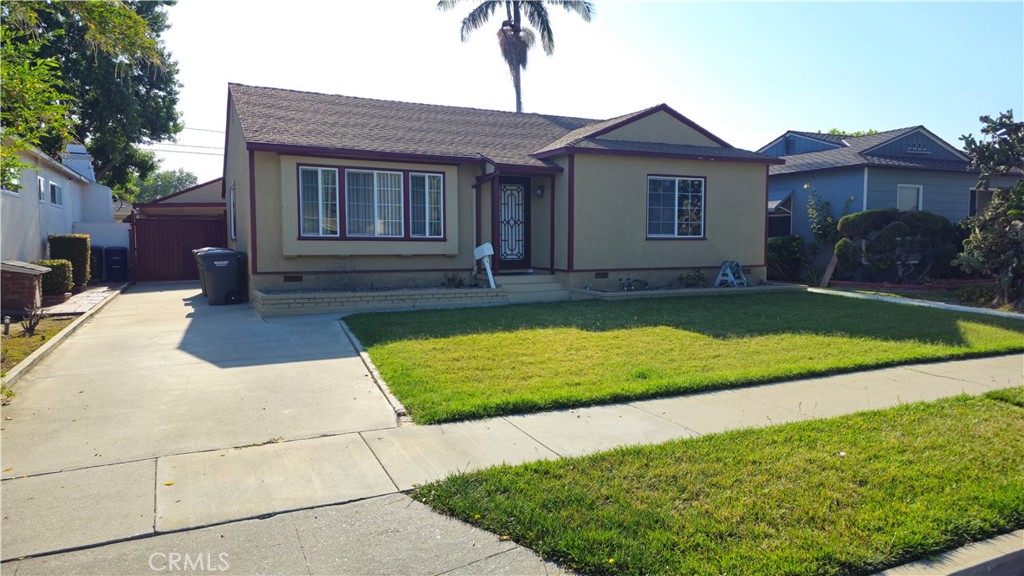 5209 Coke Property Photo 2