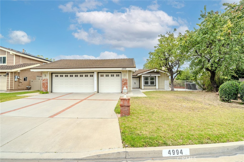 4994 Via Rosa Property Photo 1