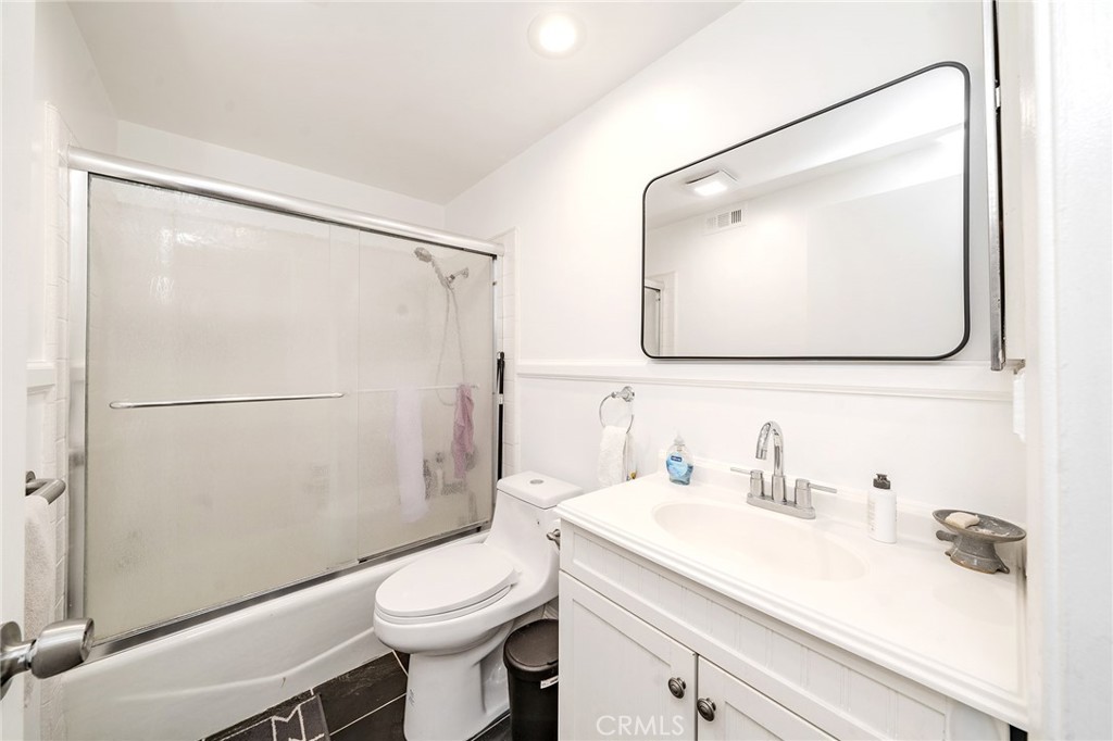 4994 Via Rosa Property Photo 28