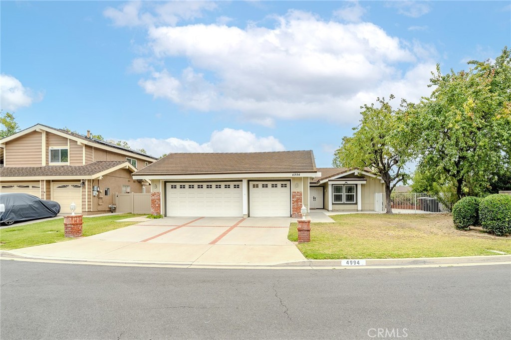 4994 Via Rosa Property Photo 34