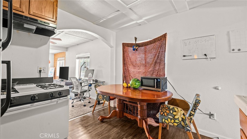3284 Jackson Property Photo 23