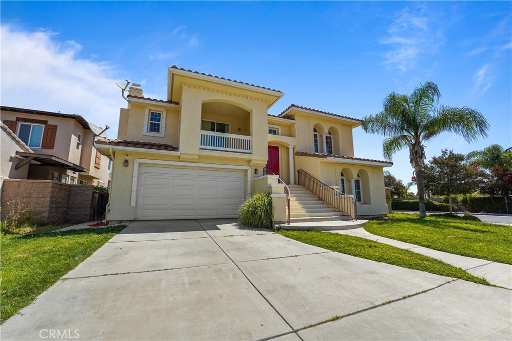 21734 Pink Ginger Court Property Photo 2