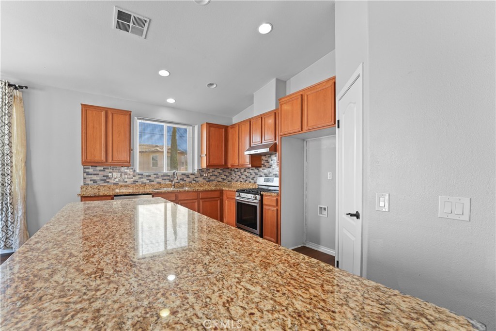 21734 Pink Ginger Court Property Photo 10