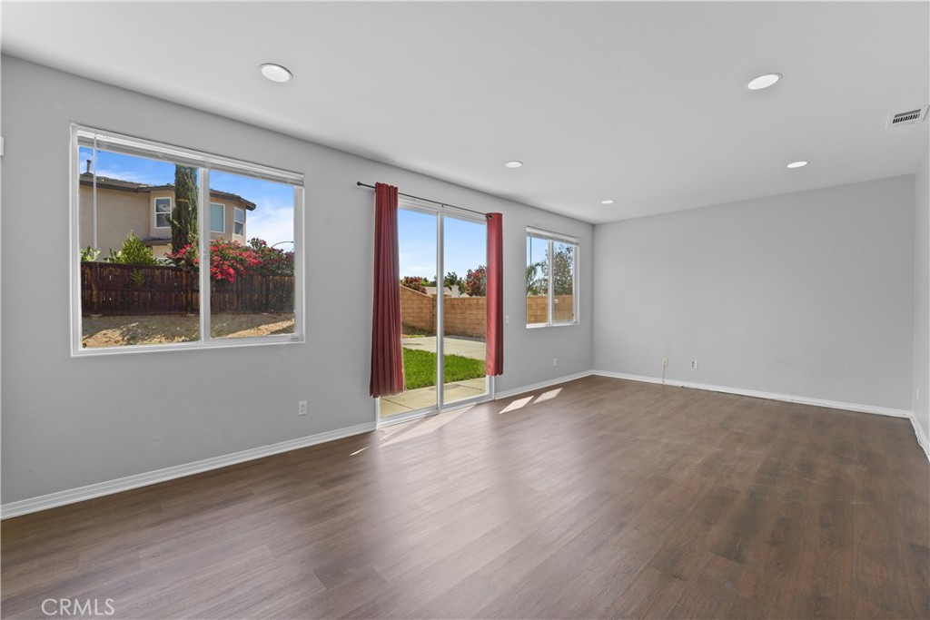 21734 Pink Ginger Court Property Photo 30