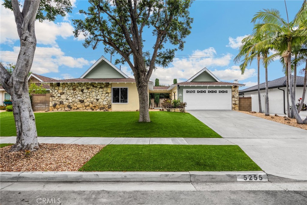 5255 E Bergh Drive Property Photo 1