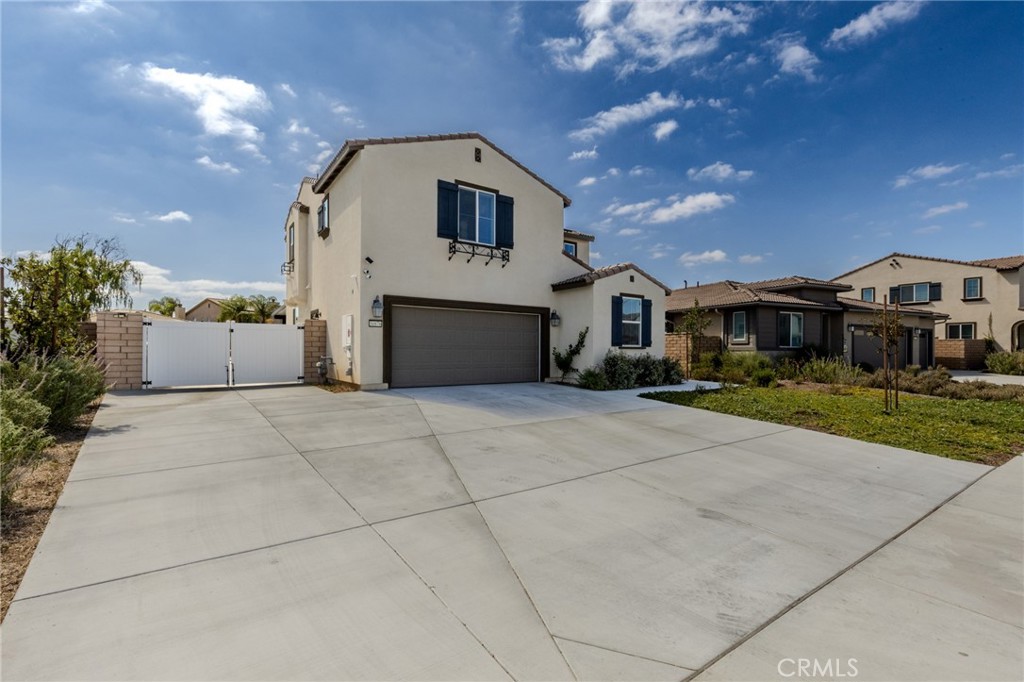 30876 Douglas Crest Circle Property Photo 4
