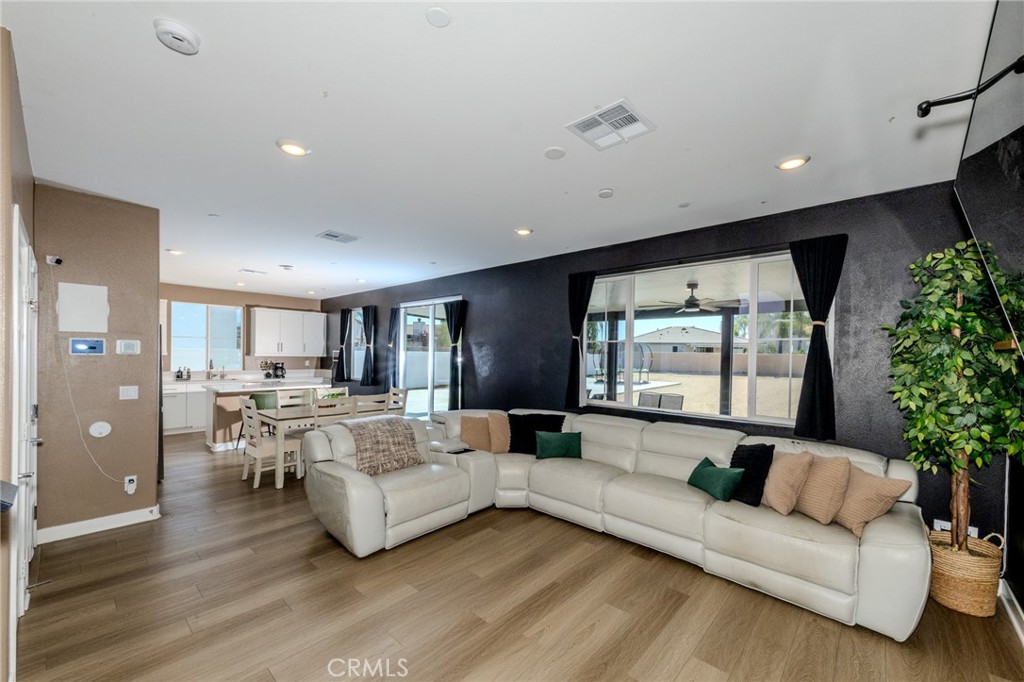 30876 Douglas Crest Circle Property Photo 27