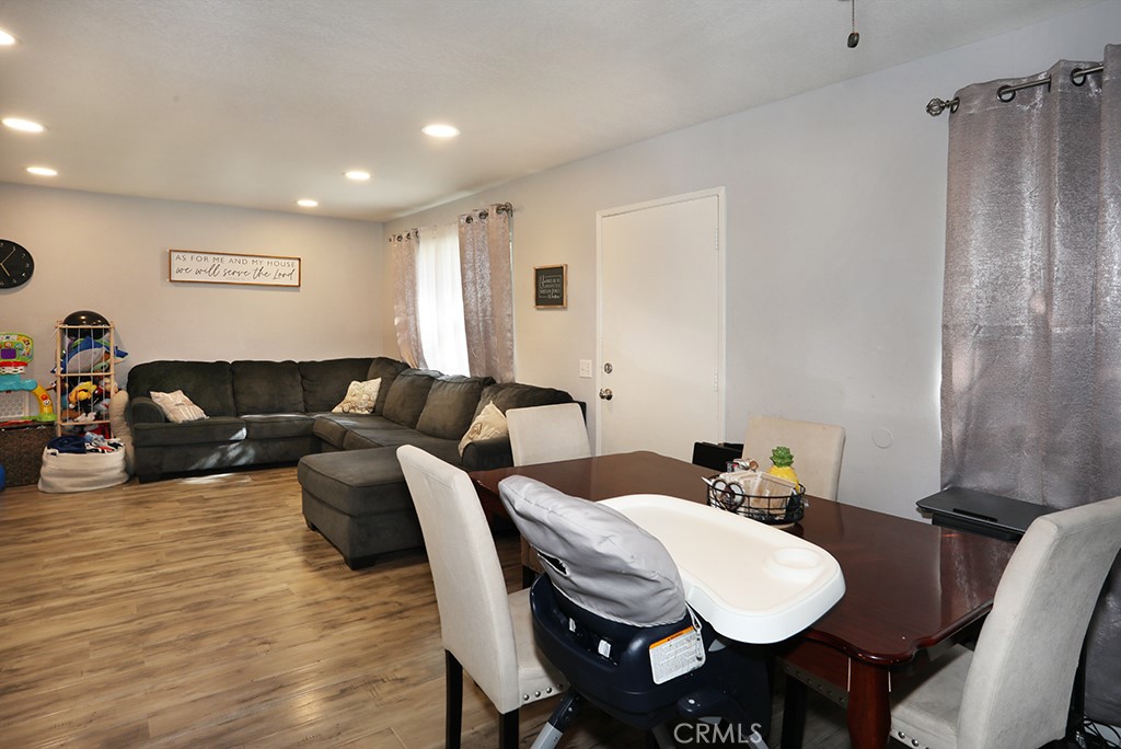 212 N Kodiak, #a Property Photo 7