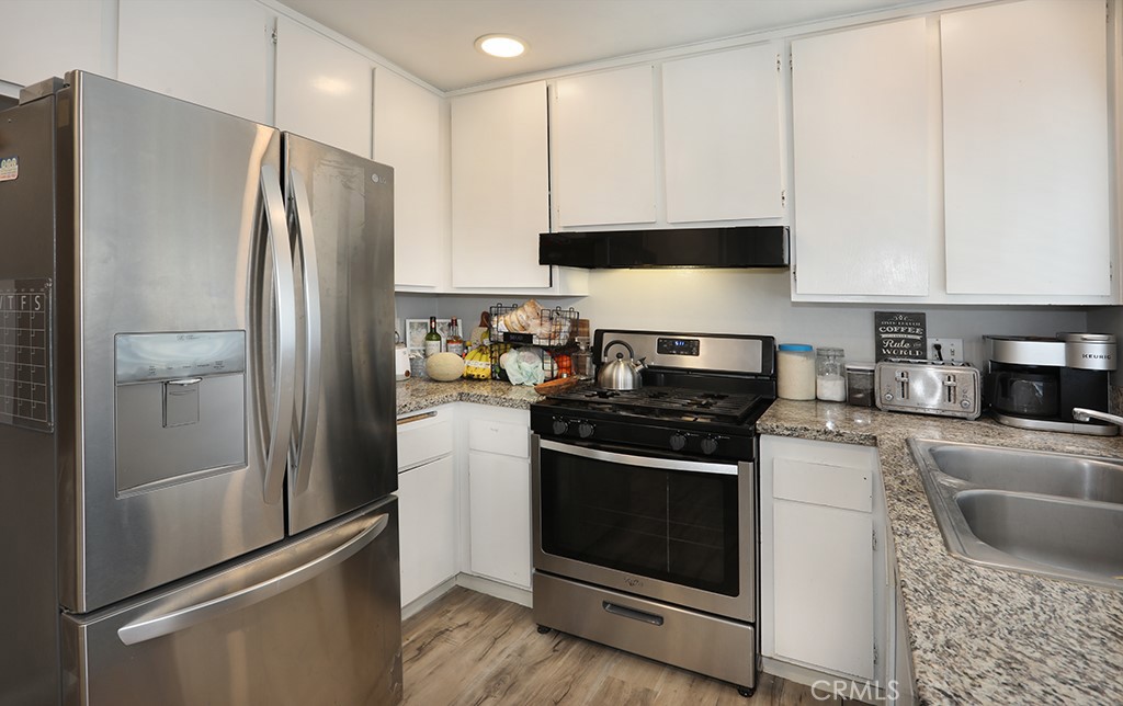 212 N Kodiak, #a Property Photo 11