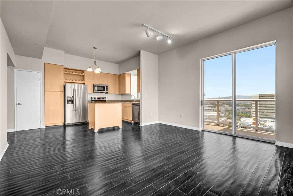 388 E Ocean Boulevard 1514 Property Photo 6
