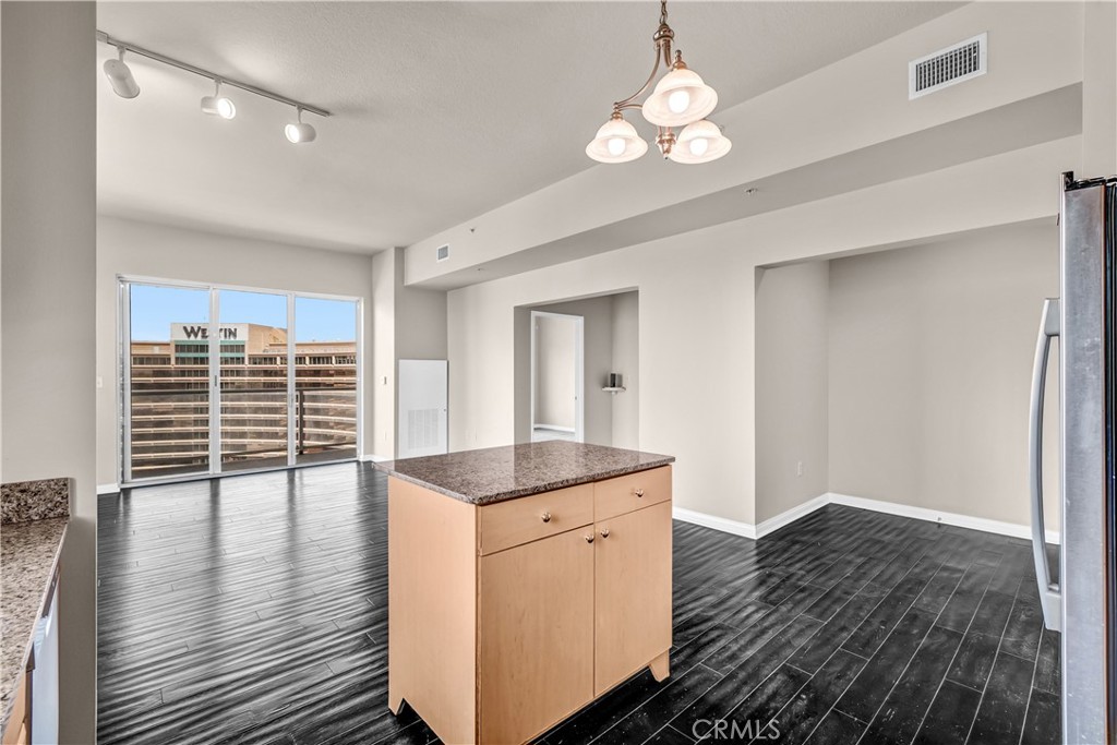 388 E Ocean Boulevard 1514 Property Photo 11