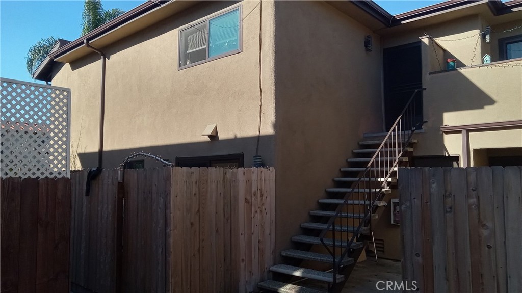 16541 Pro Circle B Property Photo 1