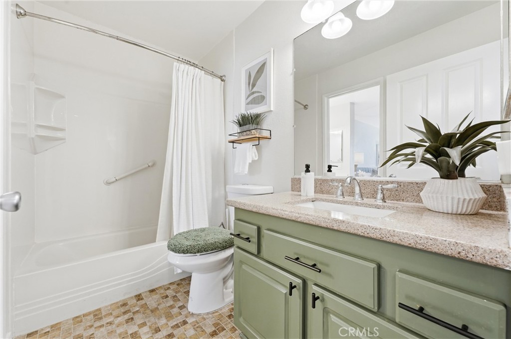 1 Oak Spring Ln 320 Property Photo 13