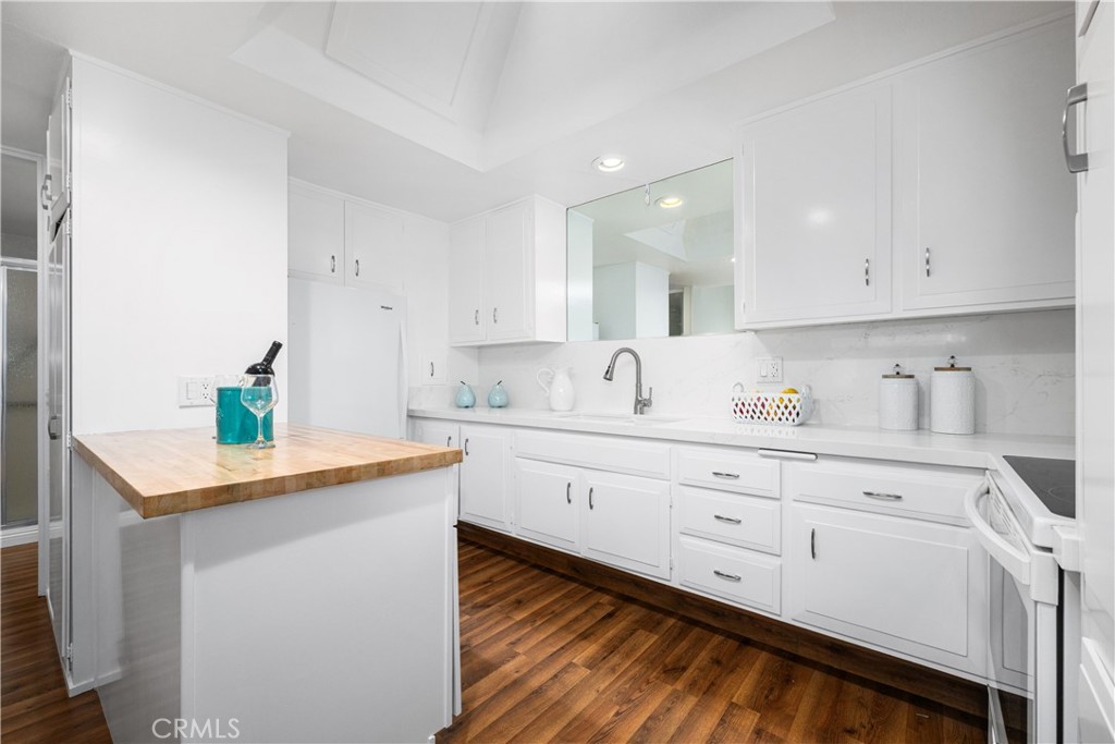 1341 Weeburn 75k Property Photo 14