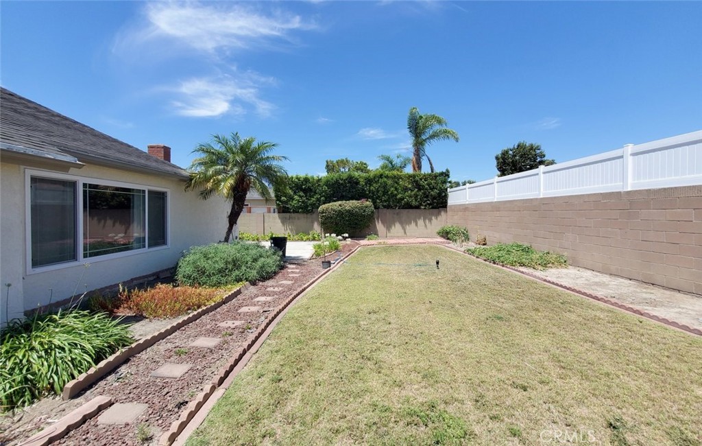 6631 Wrenfield Drive Property Photo 28