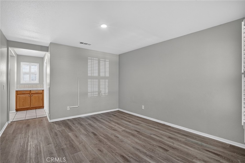 2103 W Avenue K7 Property Photo 15