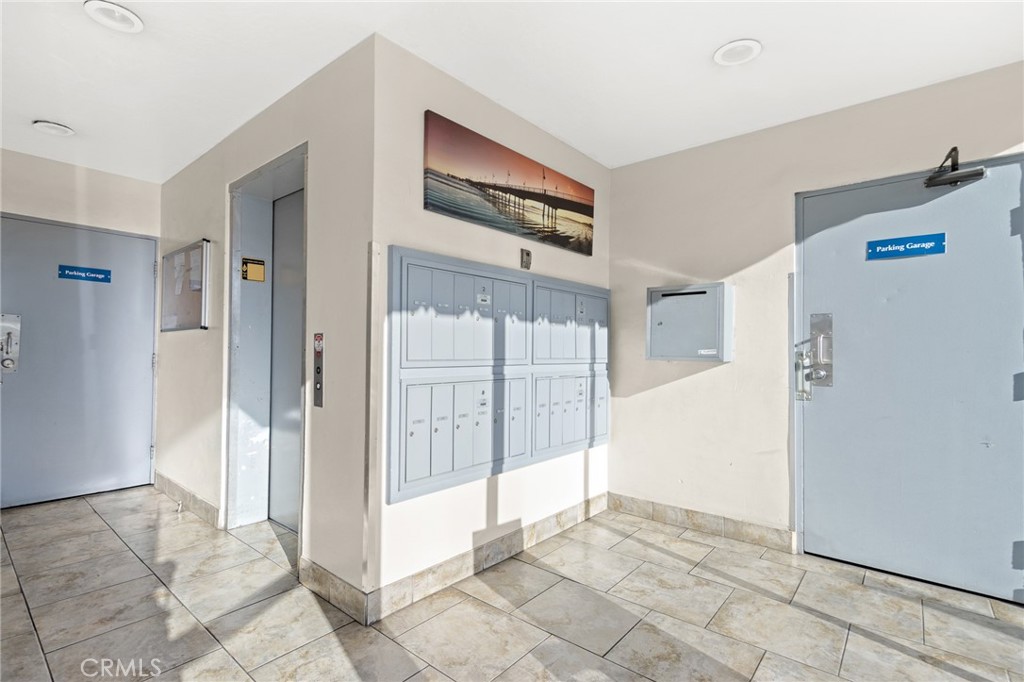 1100 Euclid 113 Property Photo 37