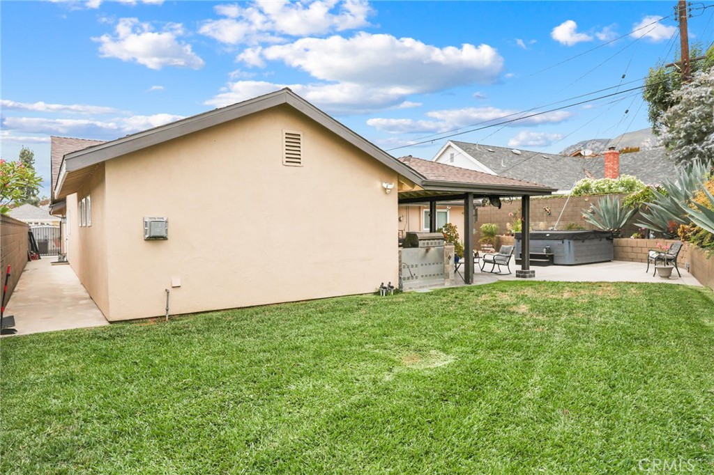 4766 Westside Property Photo 43