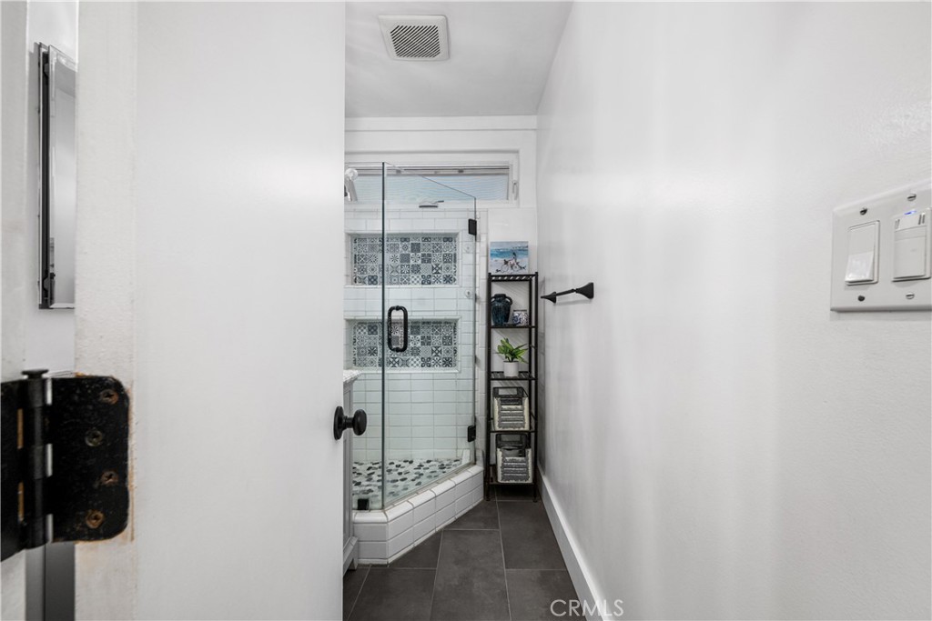 4582 Howard Avenue Property Photo 36