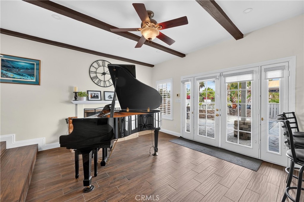 5757 Bluff Street Property Photo 16