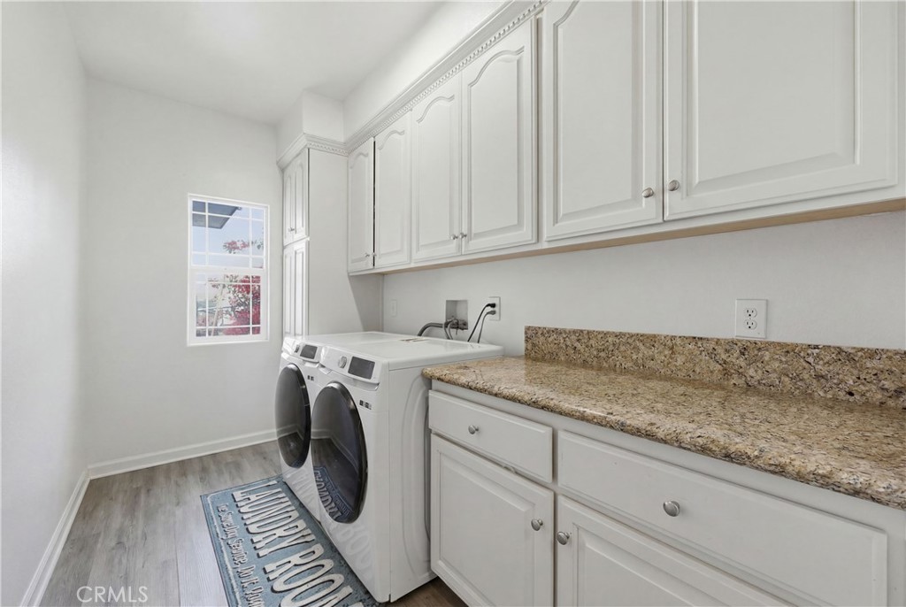 3777 Elm Property Photo 10
