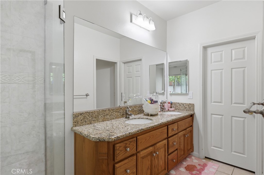 3777 Elm Property Photo 18