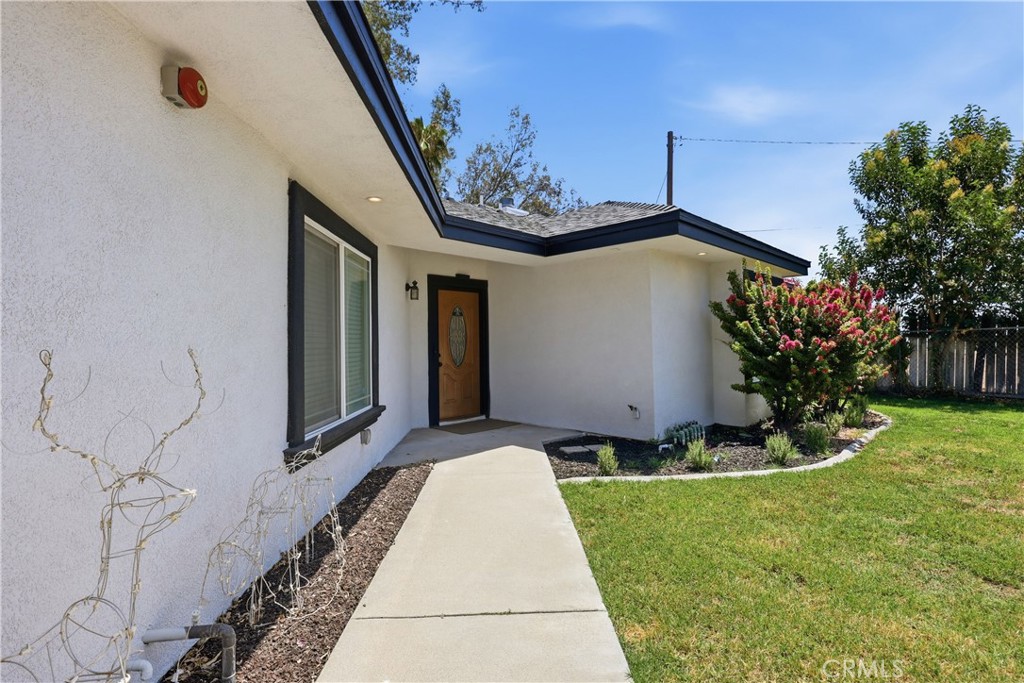 3777 Elm Property Photo 19