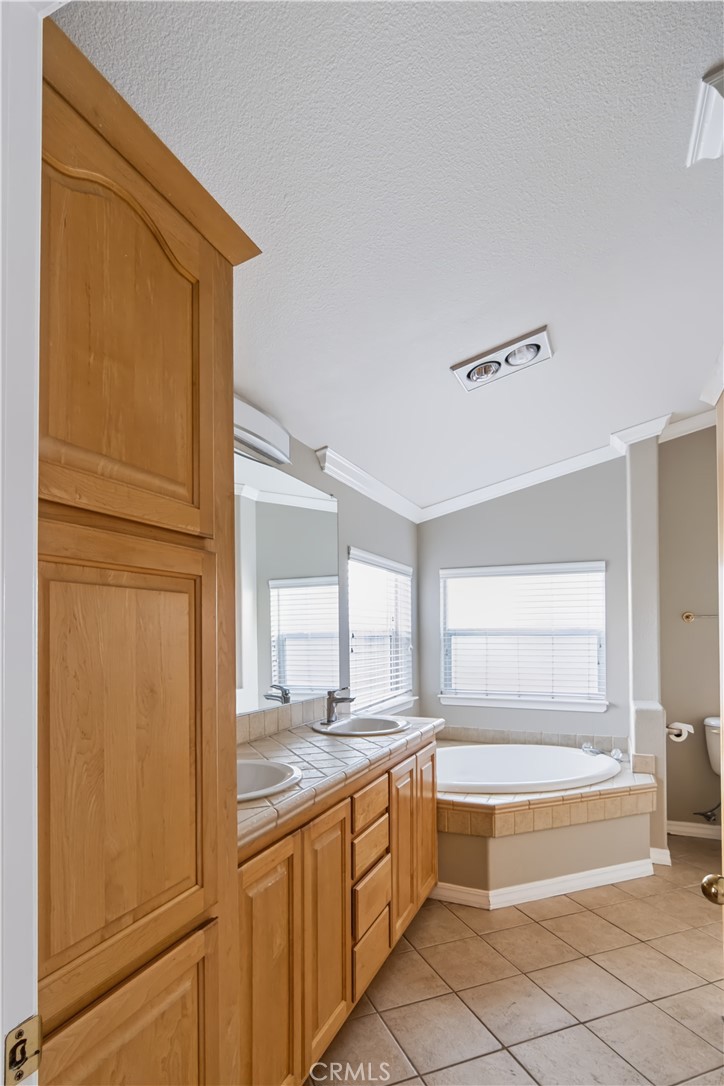 9850 Garfield Avenue 53 Property Photo 21