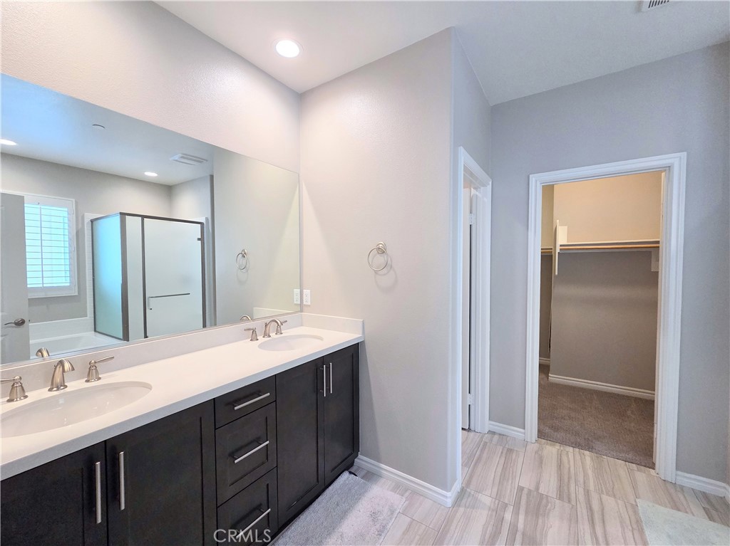 4735 Holly Property Photo 26