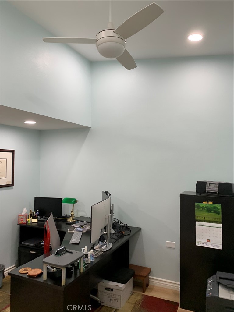 1340 Kenwood Rd., M7-156e Property Photo 24