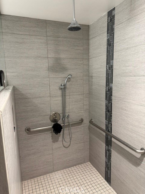 823 N Harbor Property Photo 12