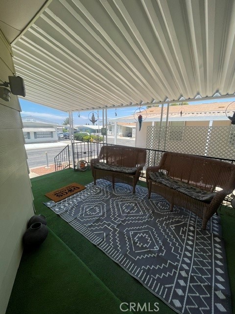 1131 Greenhill Property Photo 12