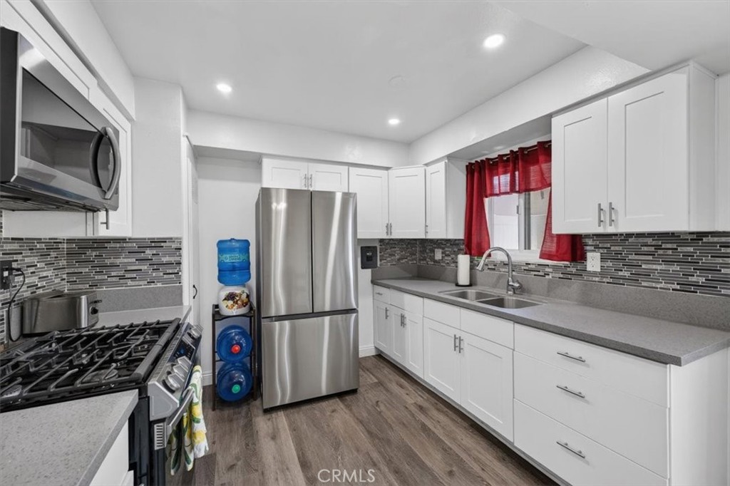 8788 Valley View C Property Photo 9