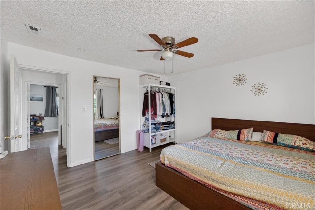 8788 Valley View C Property Photo 15
