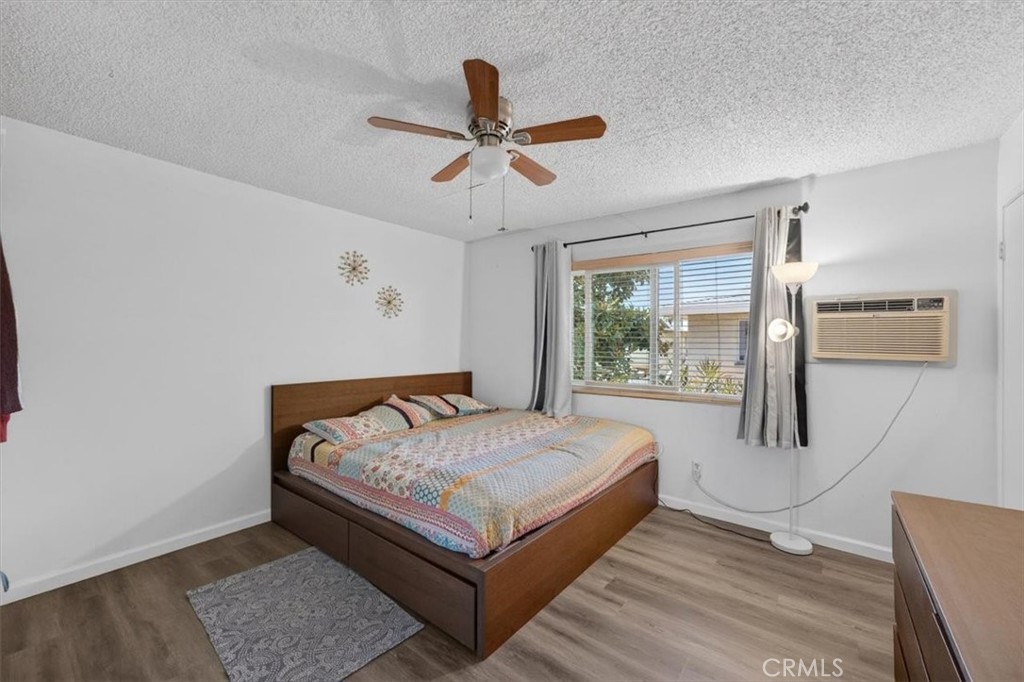 8788 Valley View C Property Photo 16