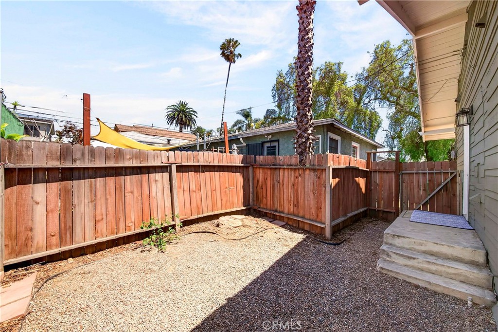 800 Temple Property Photo 20