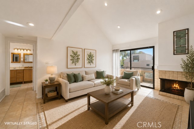 25761 Le Parc 82 Property Photo 5