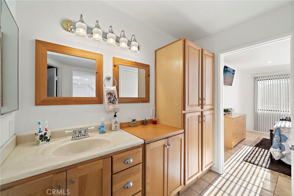 25761 Le Parc 82 Property Photo 10