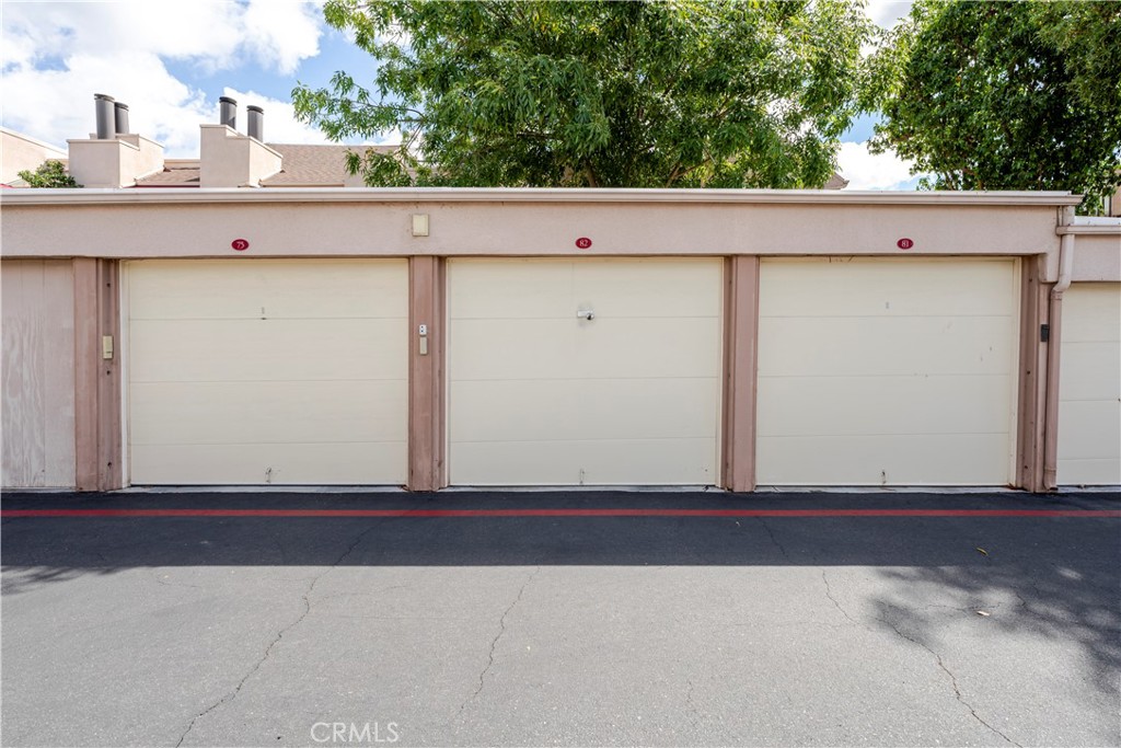 25761 Le Parc 82 Property Photo 29