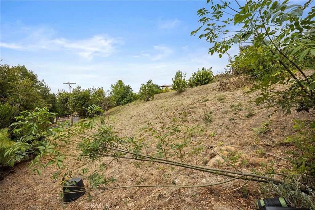 1911 Tumin Road Property Photo 16