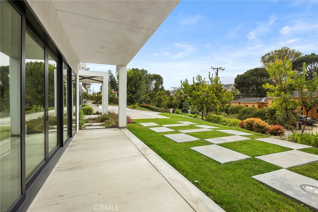 1911 Tumin Road Property Photo 17